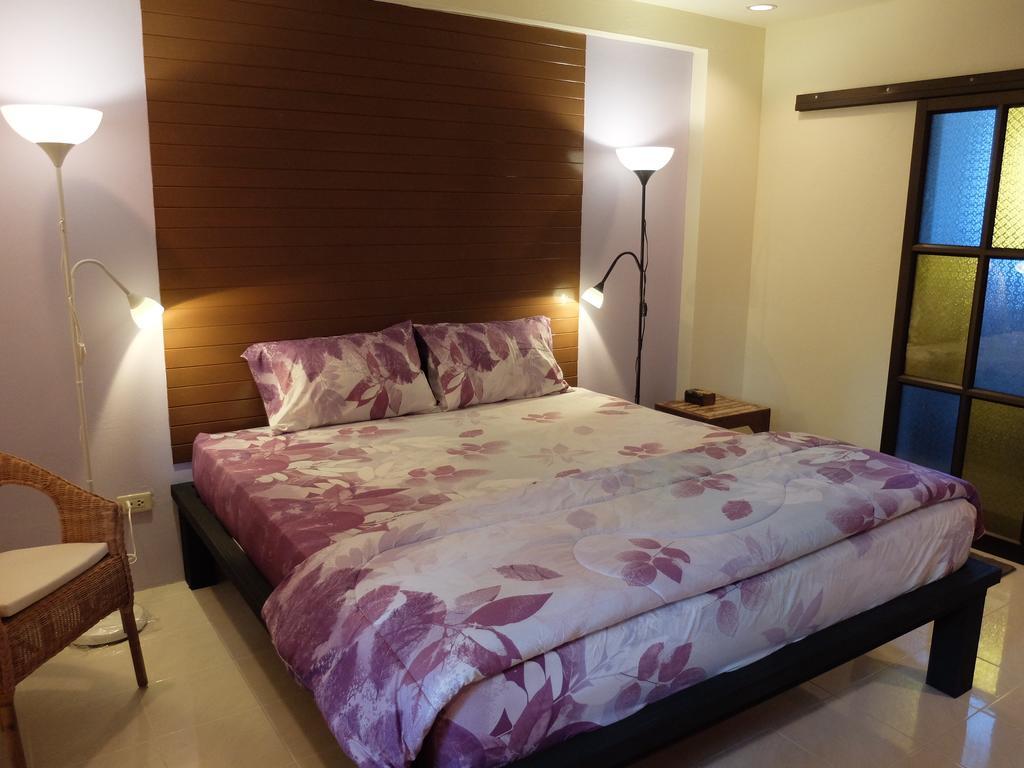 Baan Baimai Boutique Room Ayutthaya Bagian luar foto