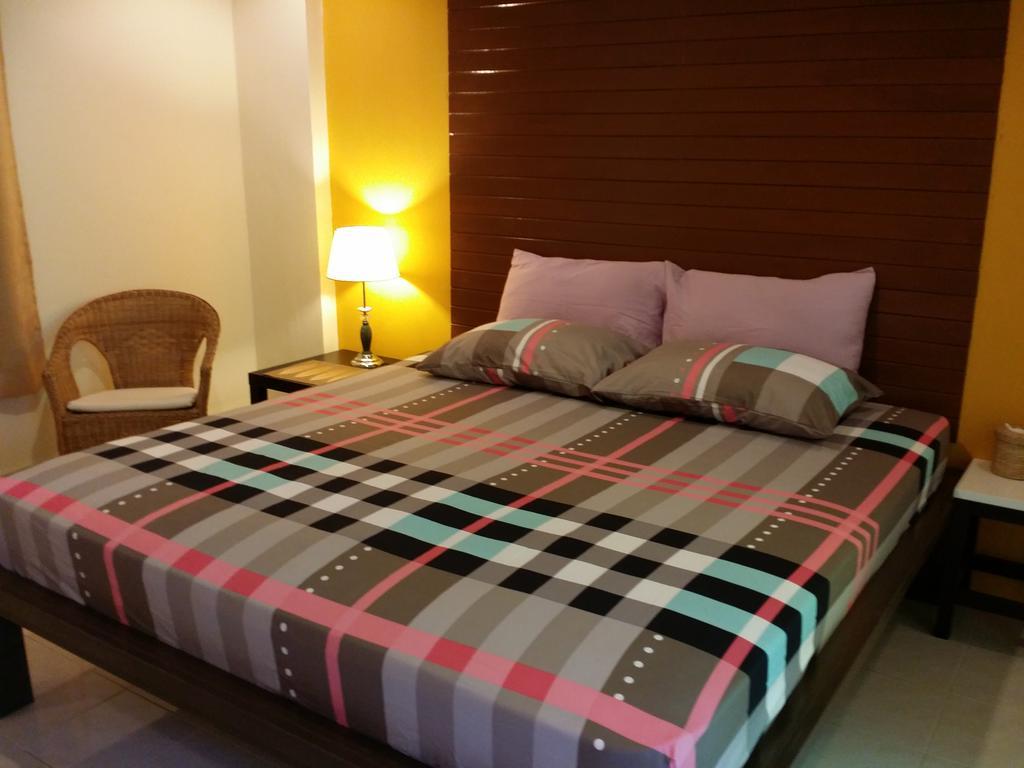 Baan Baimai Boutique Room Ayutthaya Bagian luar foto