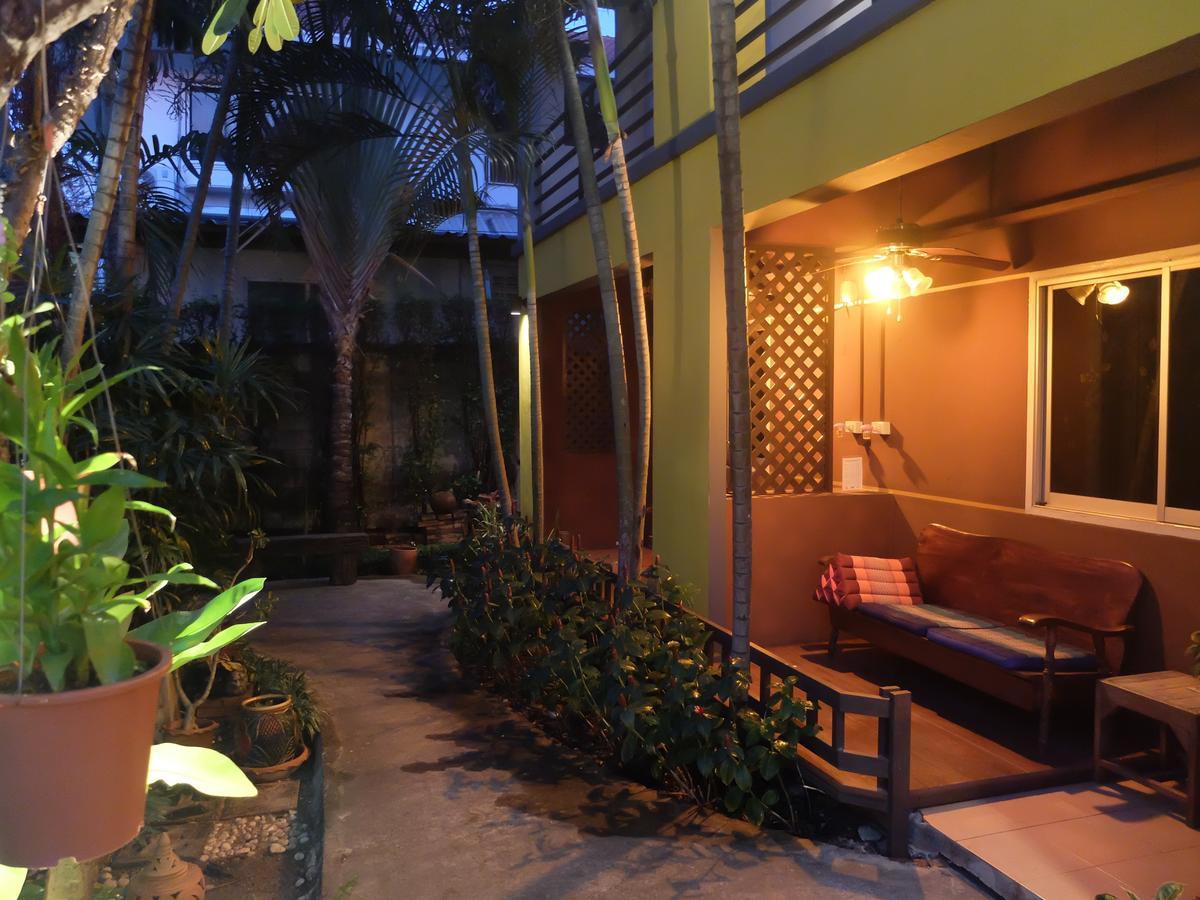 Baan Baimai Boutique Room Ayutthaya Bagian luar foto