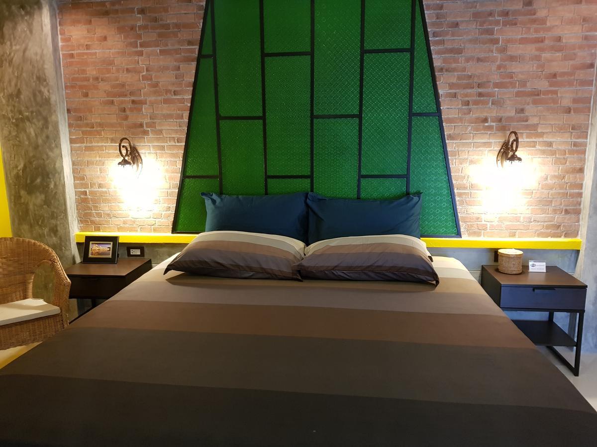 Baan Baimai Boutique Room Ayutthaya Bagian luar foto
